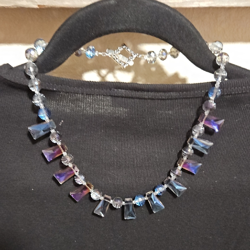 Elegant Blue and Purple Crystal Necklace